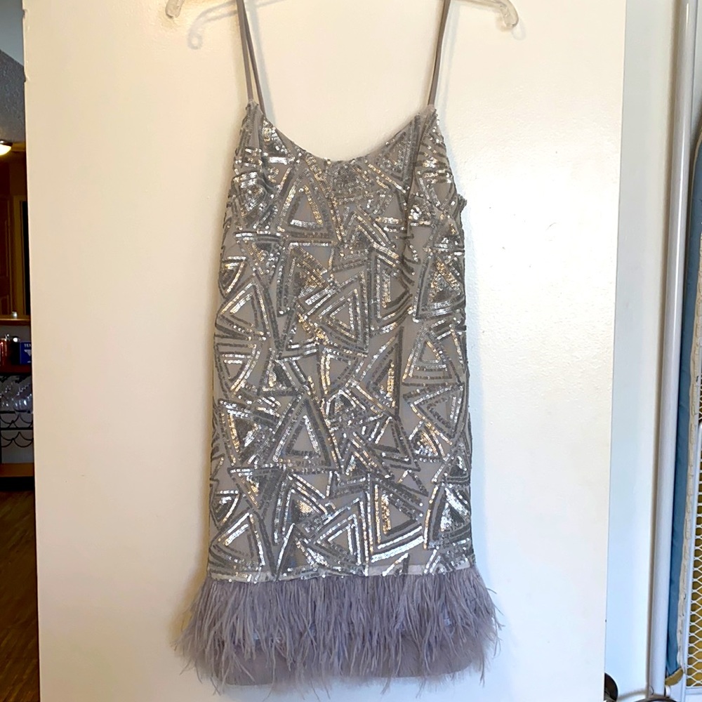 NWT Gianni Bini Silver Sequin Feather Dress